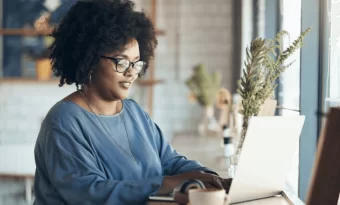 como criar uma assinatura de email profissional