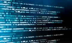 A imagem mostra um plano fechado de uma tela de computador com linhas de código, destacando-se em tons de azul e branco sobre um fundo escuro. O foco suave e o enquadramento criam uma atmosfera técnica e moderna, remetendo ao universo da programação, segurança da informação e engenharia de software. O conteúdo representa a complexidade lógica e sintática das linguagens de programação, simbolizando o processo de criação, análise e manutenção de sistemas digitais. É uma imagem que transmite concentração, tecnologia e inovação — conceitos centrais no desenvolvimento de soluções computacionais.