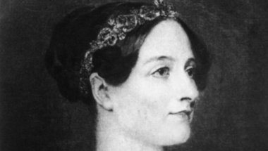a imagem mostra uma pintura de Ada Lovelace. O retrato faz referência a sua contribuição na área da programação, tornando-se uma das principais mulheres da tecnologia.