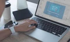 automação de e-mail