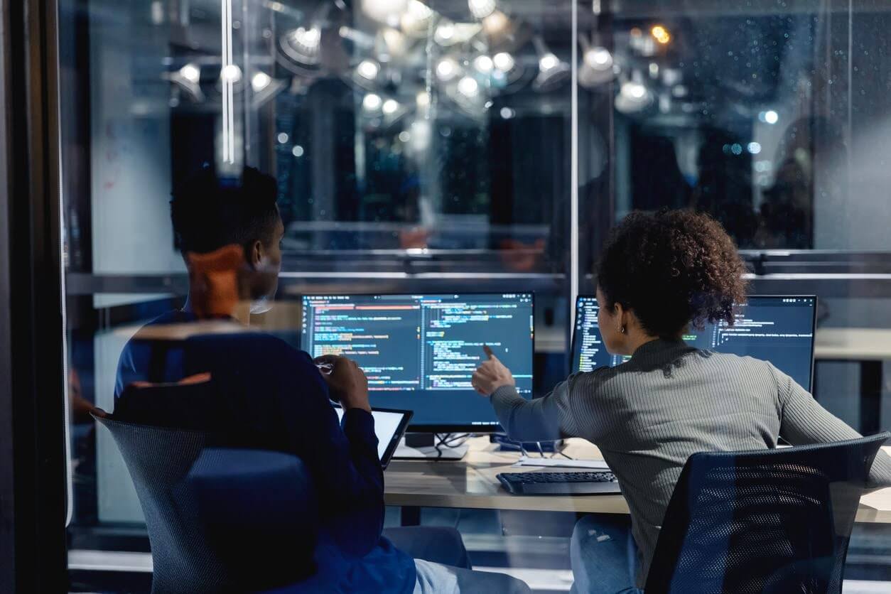 Como os times de tecnologia preparam infraestrutura para os picos de demanda na Black Friday